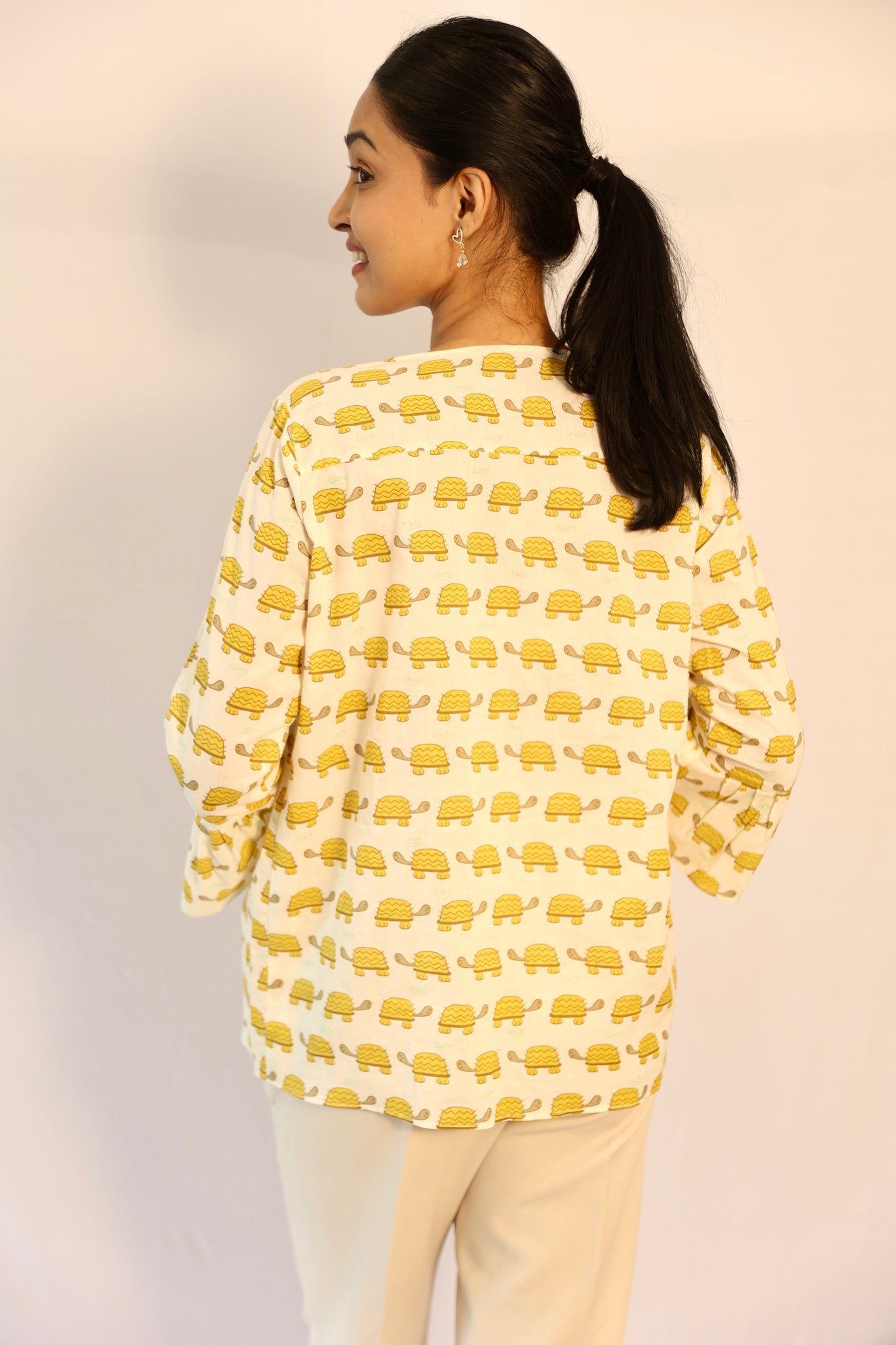 Turtle print cotton shirt